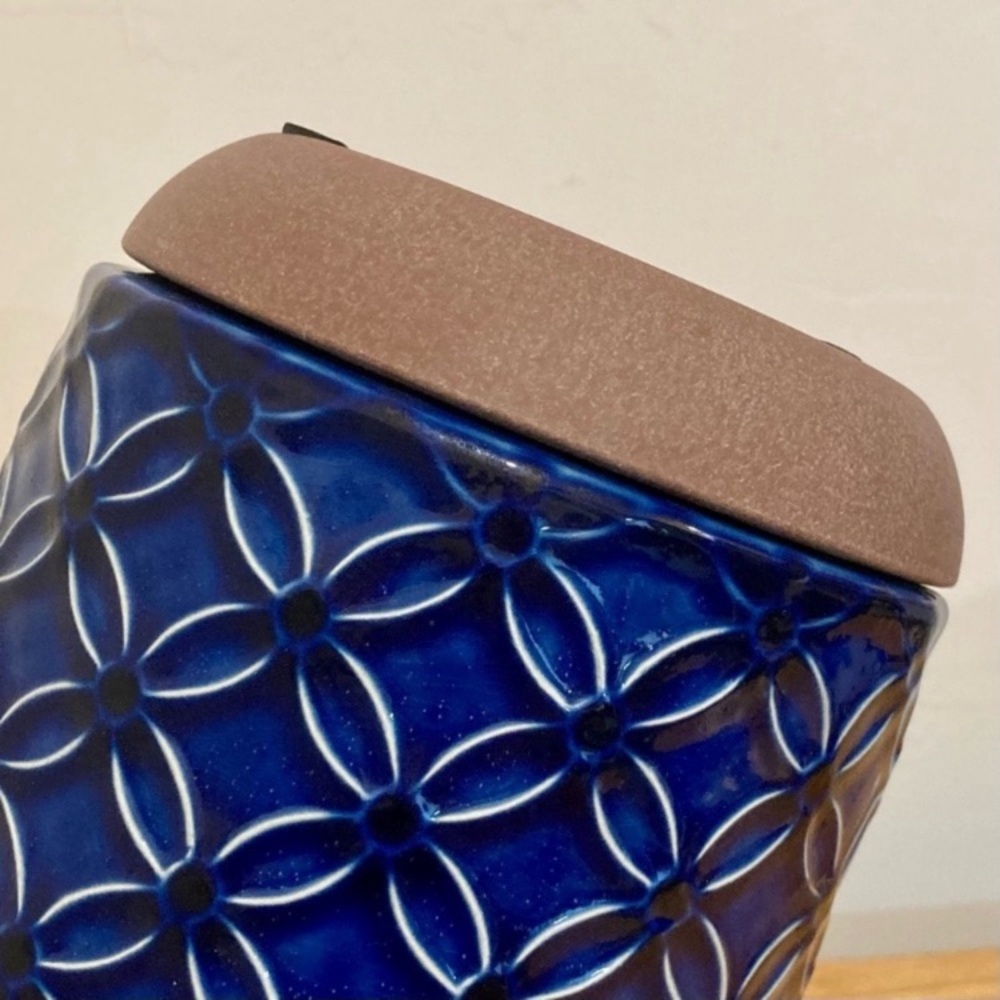 6 Inch Blue Planter Ceramic Pot Cobalt Embossed Floral Pattern Inline Saucer NWT - Picture 13 of 15